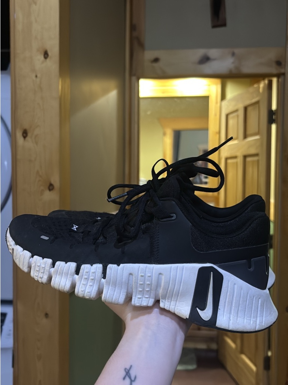 Nike Black and White Flex-Style Training Shoe
